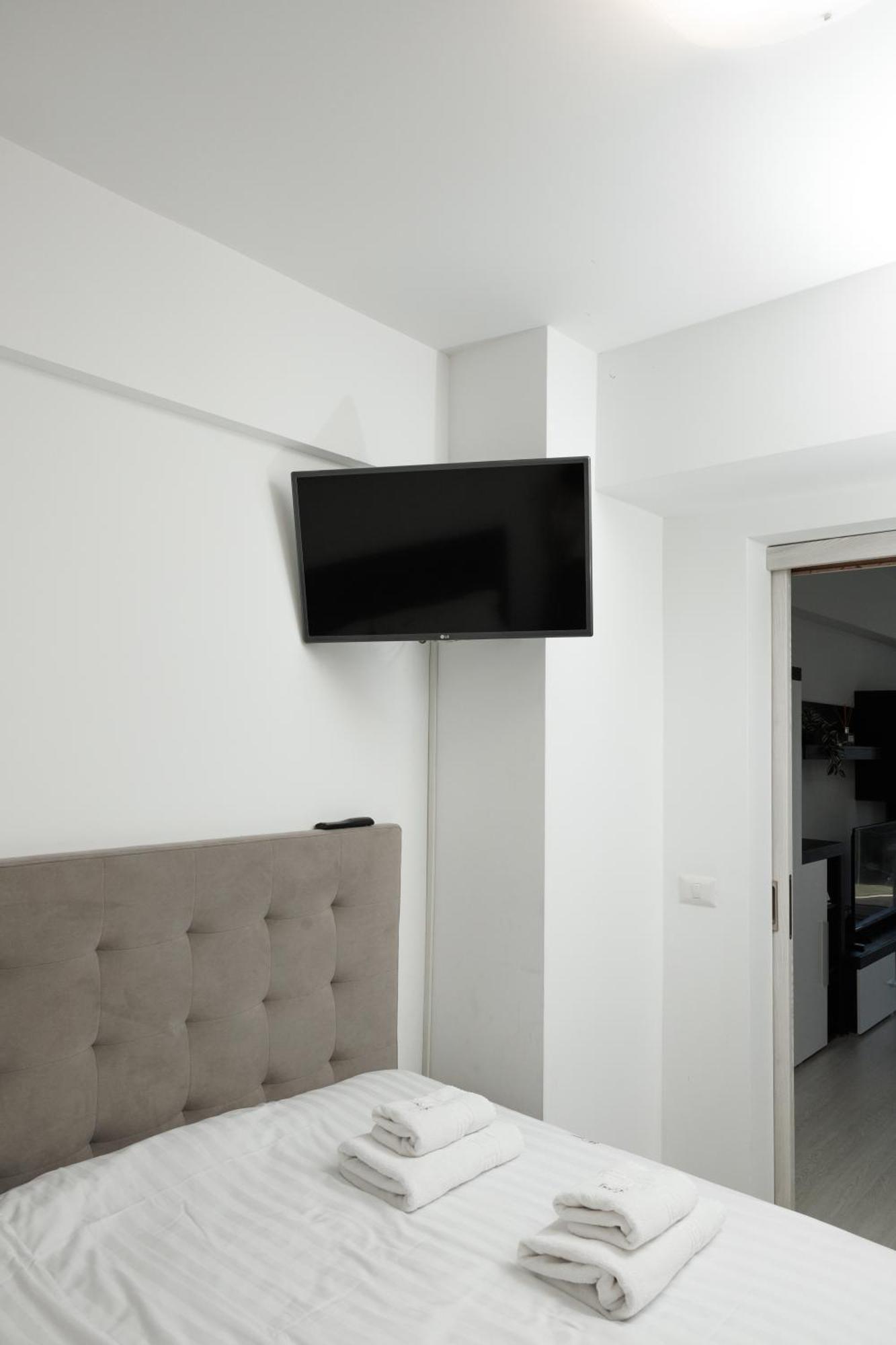 Exclusive Ultracentral Apartments And Studios #Enescu#Universitatii#Suceava Exterior foto